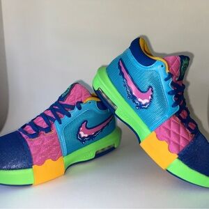 Nike Kids Blue and Pink Sneakers